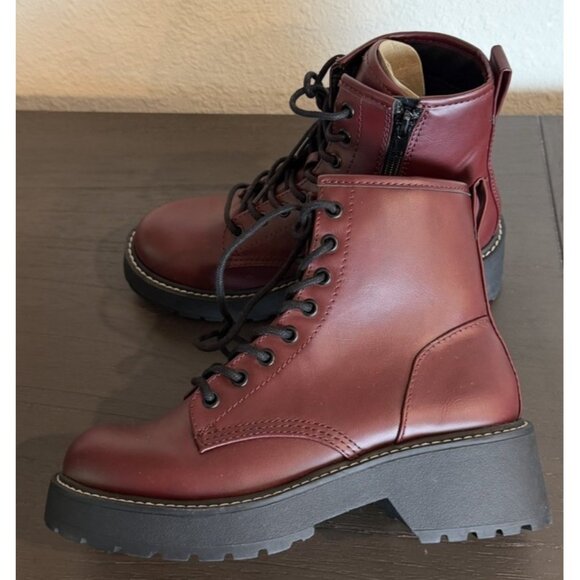 Madden girl Carra Platform Combat Boots Women’s Size 6 Burgundy Lace-up Side Zip - Picture 7 of 11